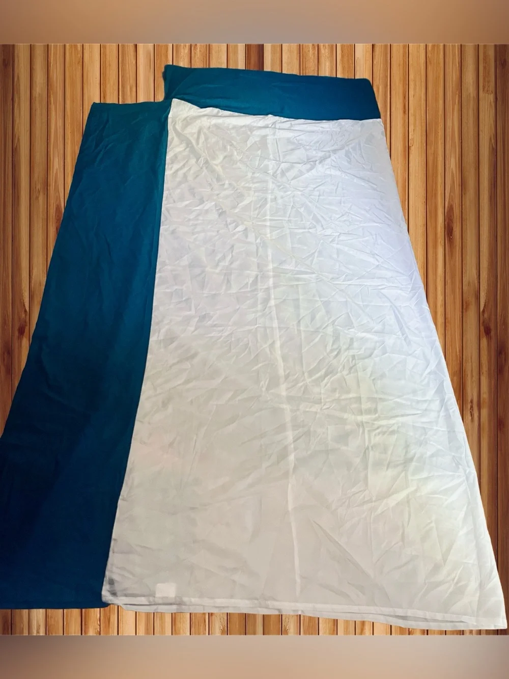 NEW Madison Park King Bed Skirt Navy